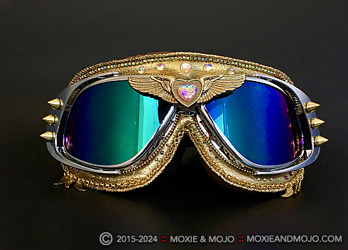 Moxie and Mojo Your Love is Gold Goggles