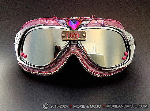 Moxie and Mojo The Way You Make Me Feel Goggles