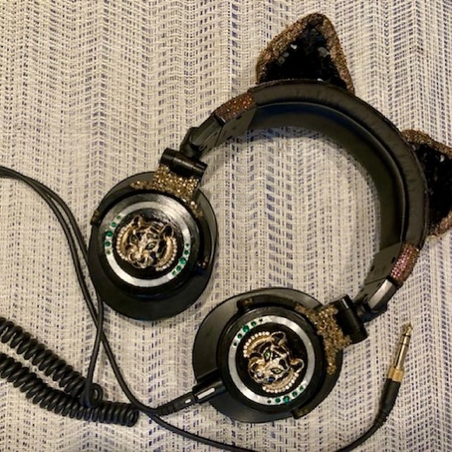 Le Tigra Headphones