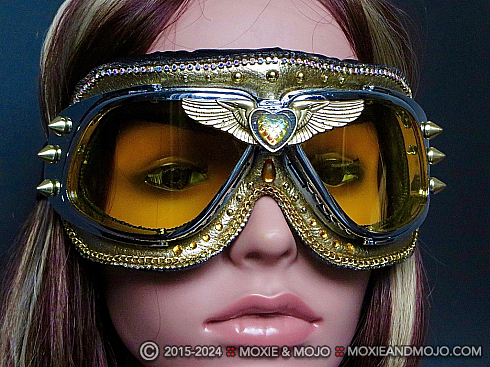 Moxie and Mojo Golden Eye Goggles