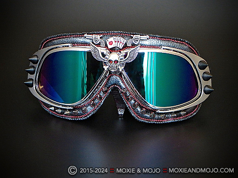 Moxie and Mojo Aces are Wild Goggles