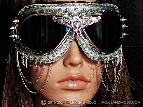 Moxie and Mojo Unchained Melody Goggles