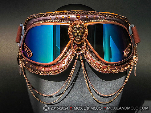 Moxie and Mojo Colors of Sedona  Goggles