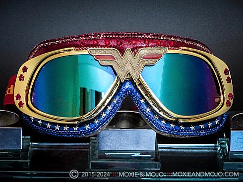 Moxie and Mojo Wonder Woman - Classic Goggles