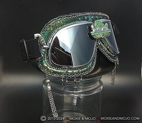 Moxie and Mojo Emerald City Goggles