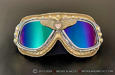Moxie and Mojo Wings of Gold Goggles