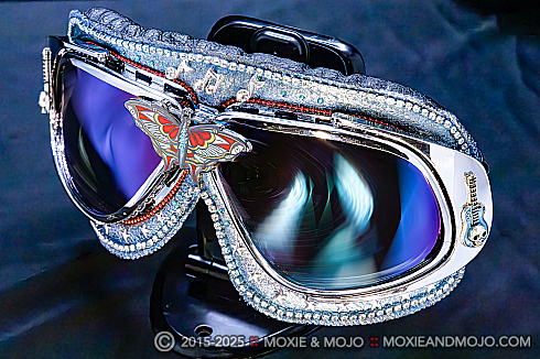 Moxie and Mojo Rebirth Goggles