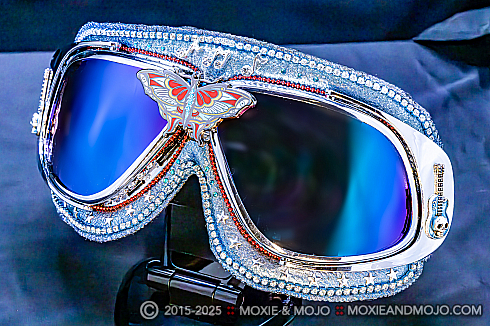 Moxie and Mojo Rebirth Goggles