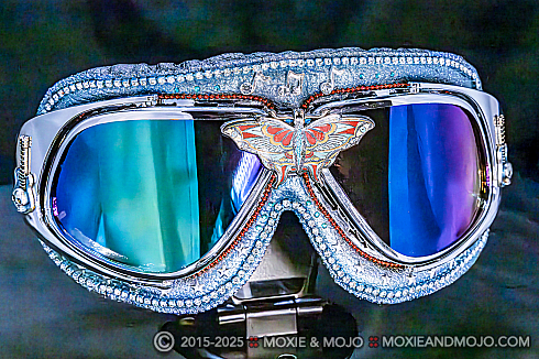 Moxie and Mojo Rebirth Goggles