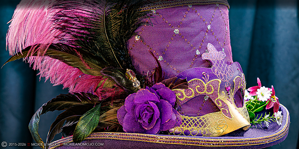 Moxie & Mojo  :: Masquerade Ball