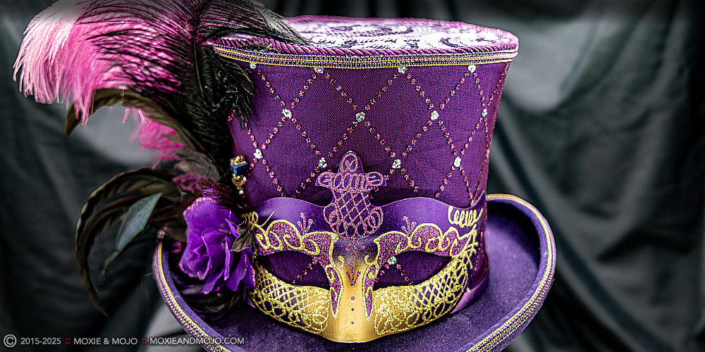 Moxie & Mojo  :: Masquerade Ball