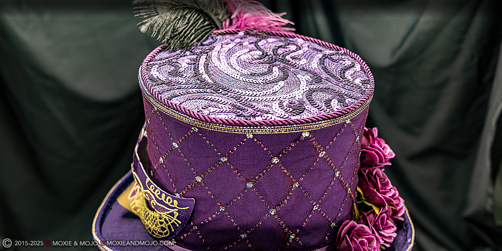 Moxie & Mojo  :: Masquerade Ball