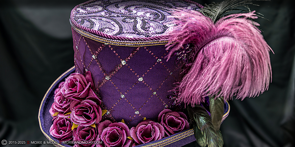 Moxie & Mojo  :: Masquerade Ball