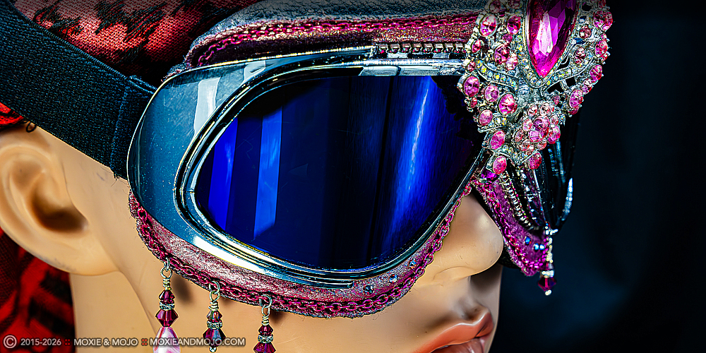 Moxie & Mojo  :: Pink Vision
